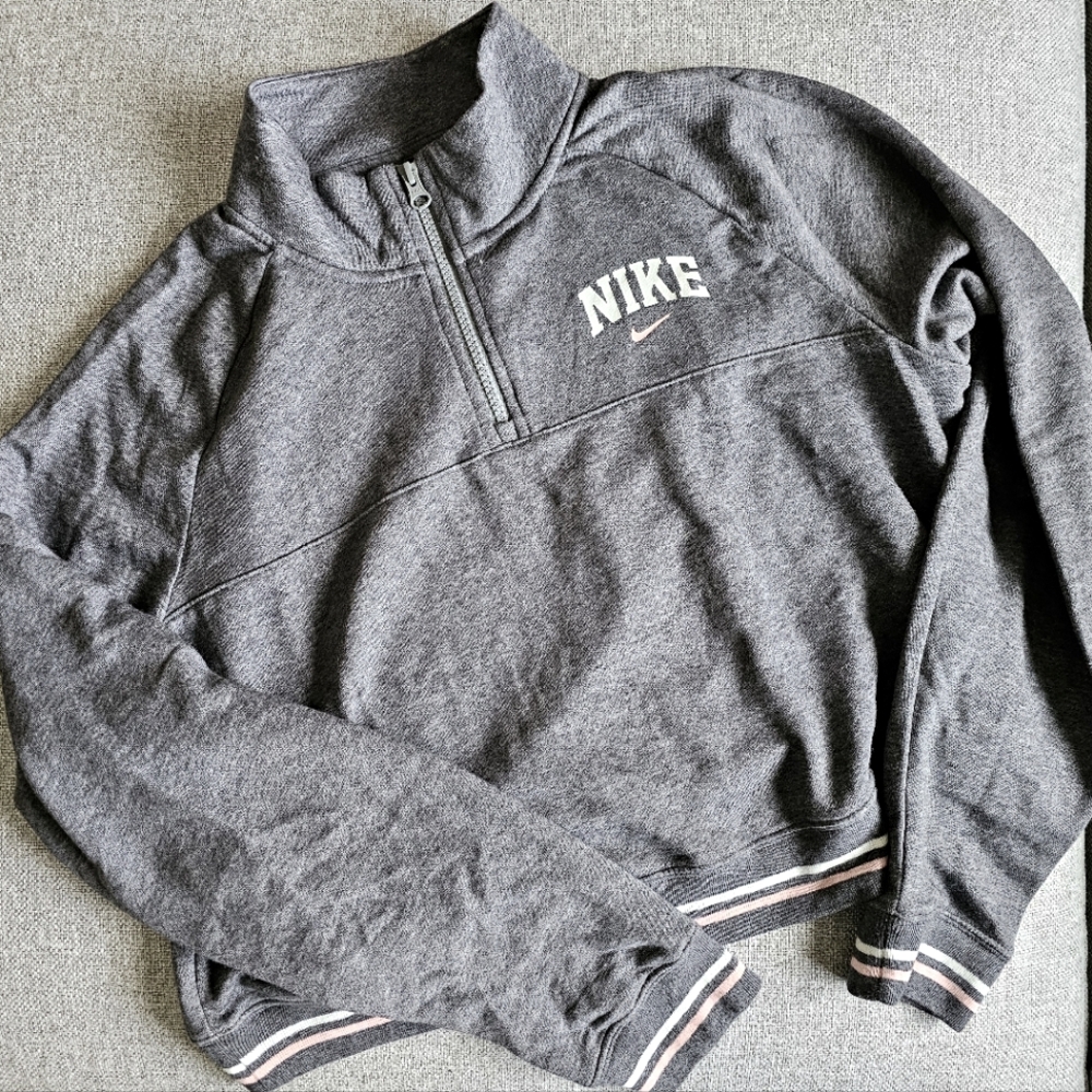 Nike cropped quarter zip
